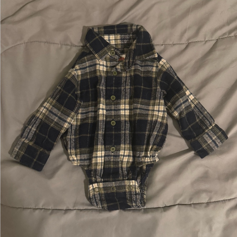 Great Condition! Long Sleeve Flannel Onesie, 0-3 Months